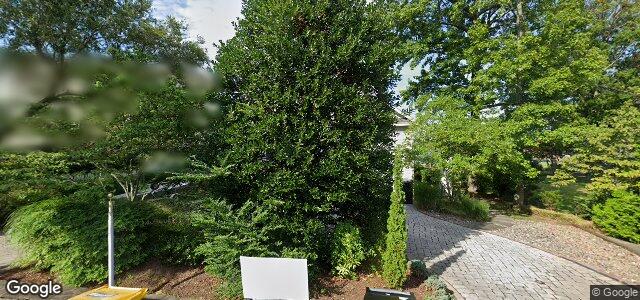 Larawan ng 50 East Lake Drive sa Winnipeg, Manitoba