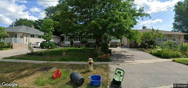 Larawan ng 51 Syracuse Crescent sa Winnipeg, Manitoba