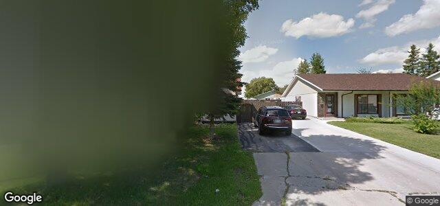 Larawan ng 53 Lake Village Road sa Winnipeg, Manitoba