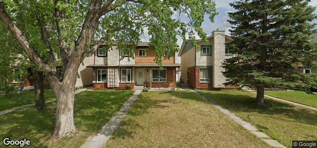 Larawan ng 54 Blue Lake Bay sa Winnipeg, Manitoba