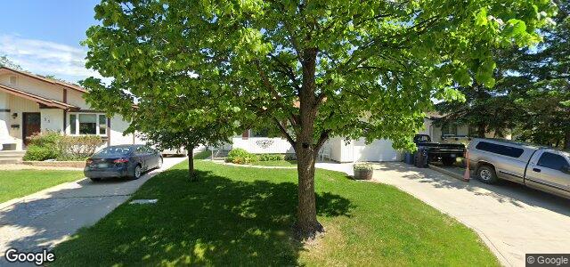 Larawan ng 55 Montclair Bay sa Winnipeg, Manitoba