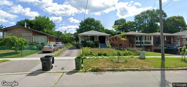 Larawan ng 63 Syracuse Crescent sa Winnipeg, Manitoba