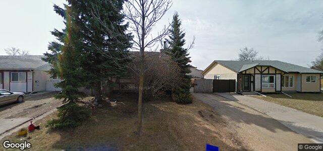 Larawan ng 64 Lake Village Road sa Winnipeg, Manitoba