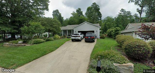 Larawan ng 69 Forest Lake Drive sa Winnipeg, Manitoba