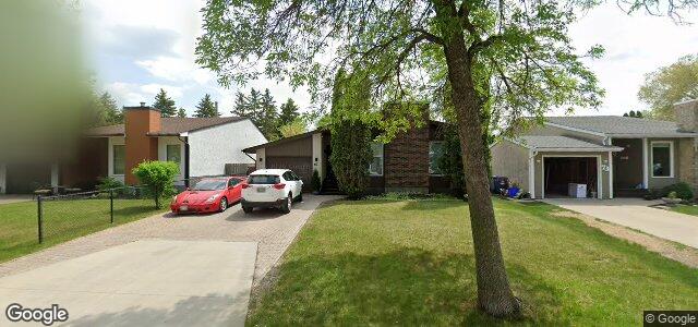 Larawan ng 69 Swan Lake Bay sa Winnipeg, Manitoba