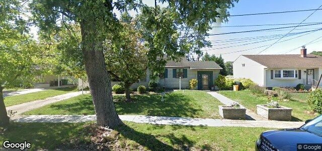 Larawan ng 70 Augusta Drive sa Winnipeg, Manitoba