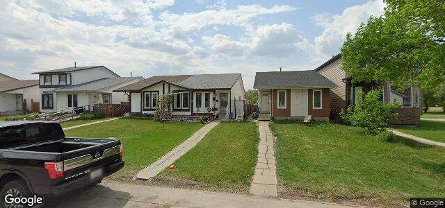 Larawan ng 71 Gull Lake Road sa Winnipeg, Manitoba