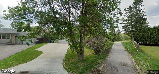 Larawan ng 72 Syracuse Crescent sa Winnipeg, Manitoba