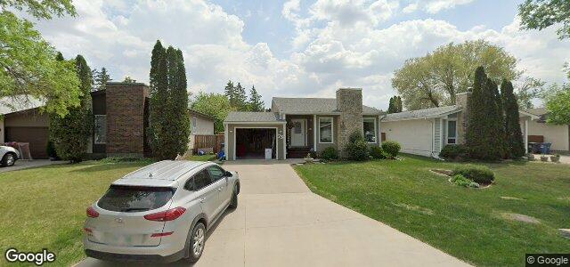 Larawan ng 73 Swan Lake Bay sa Winnipeg, Manitoba