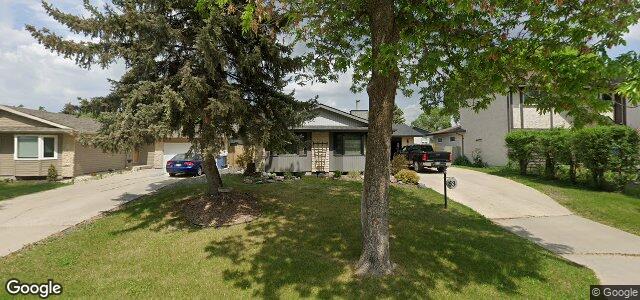 Larawan ng 83 Lake Albrin Bay sa Winnipeg, Manitoba