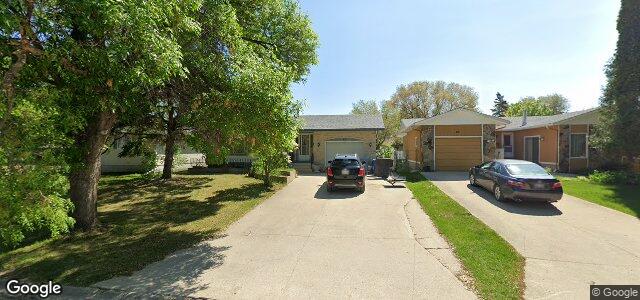 Larawan ng 86 Montclair Bay sa Winnipeg, Manitoba