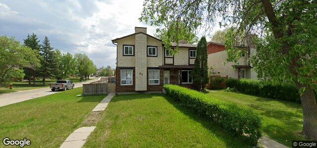 Larawan ng 93 West Lake Crescent sa Winnipeg, Manitoba