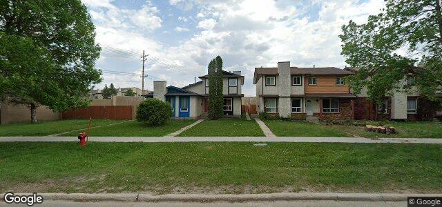 Larawan ng 992 Chancellor Drive sa Winnipeg, Manitoba