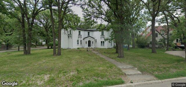 Larawan ng 1182 Wellington Crescent sa Winnipeg, Manitoba