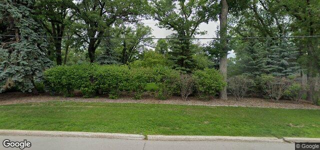 Larawan ng 1199 Wellington Crescent sa Winnipeg, Manitoba