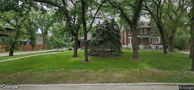 Larawan ng 1200 Wellington Crescent sa Winnipeg, Manitoba
