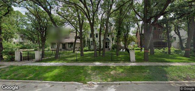 Larawan ng 1230 Wellington Crescent sa Winnipeg, Manitoba