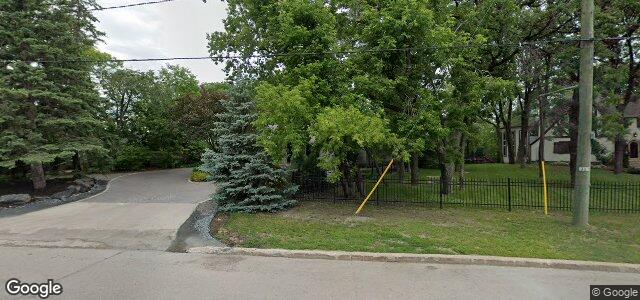 Larawan ng 1253 Wellington Crescent sa Winnipeg, Manitoba