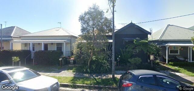 Larawan ng 136 Lindsay Street sa Winnipeg, Manitoba