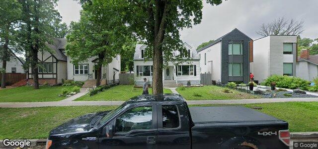 Larawan ng 143 Borebank Street sa Winnipeg, Manitoba