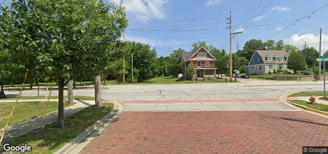 Larawan ng 145 Oak Street sa Winnipeg, Manitoba