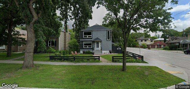 Larawan ng 158 Borebank Street sa Winnipeg, Manitoba