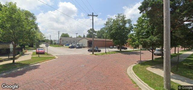 Larawan ng 163 Oak Street sa Winnipeg, Manitoba