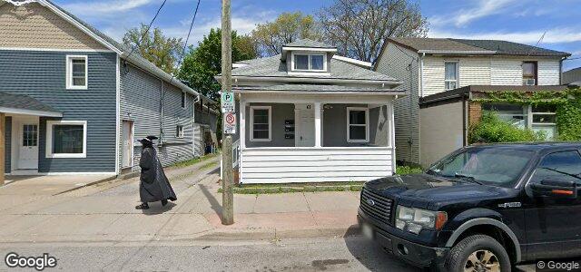 Larawan ng 61 Queenston Street sa Winnipeg, Manitoba