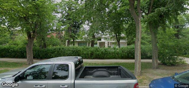 Larawan ng 735 Wellington Crescent sa Winnipeg, Manitoba