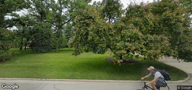 Larawan ng 815 Wellington Crescent sa Winnipeg, Manitoba