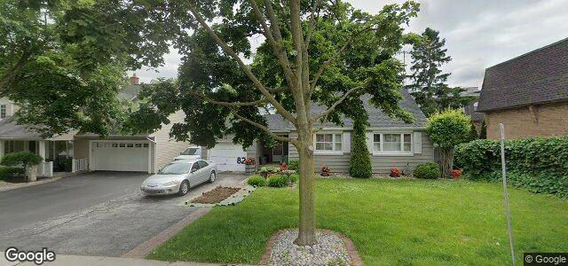 Larawan ng 82 Brock Street sa Winnipeg, Manitoba