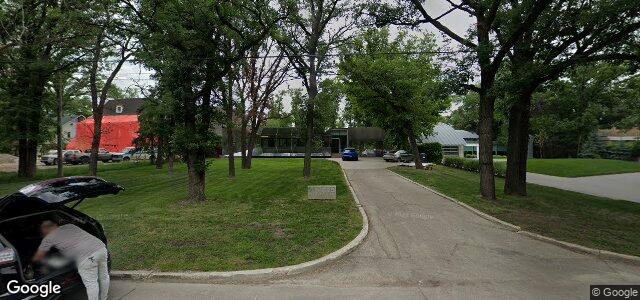 Larawan ng 875 Wellington Crescent sa Winnipeg, Manitoba