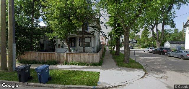 Larawan ng 526 Bannatyne Avenue sa Winnipeg, Manitoba