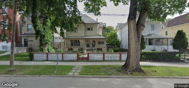 Larawan ng 537 Bannatyne Avenue sa Winnipeg, Manitoba