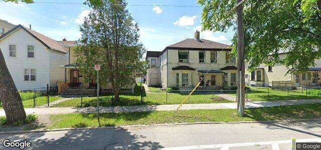 Photo of 604 Mcdermot Avenue in Winnipeg, Manitoba