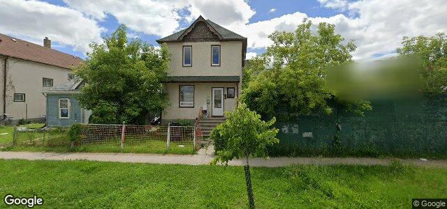 Larawan ng 682 Ross Avenue sa Winnipeg, Manitoba