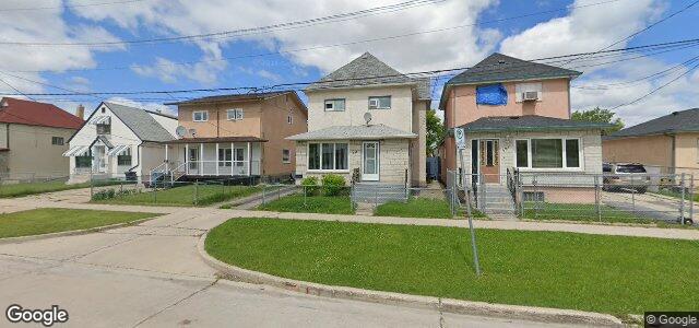Photo of 683 Ross Avenue in Winnipeg, Manitoba