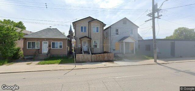 Larawan ng 686 Logan Avenue sa Winnipeg, Manitoba