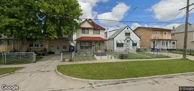Larawan ng 697 Ross Avenue sa Winnipeg, Manitoba