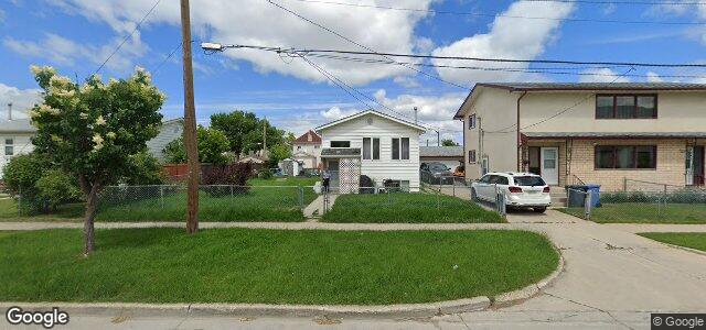 Larawan ng 715 Ross Avenue sa Winnipeg, Manitoba