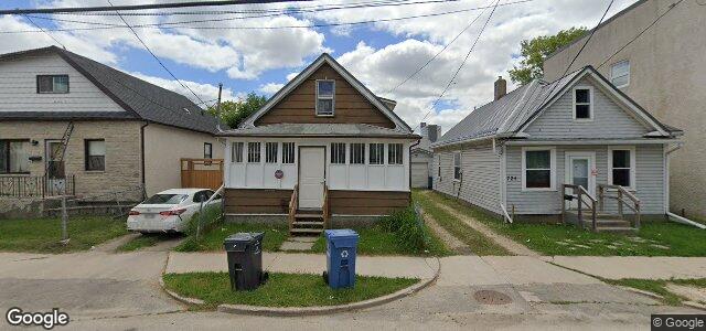 Photo of 722 Alexander Avenue in Winnipeg, Manitoba