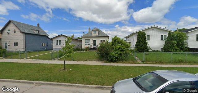 Larawan ng 735 Ross Avenue sa Winnipeg, Manitoba