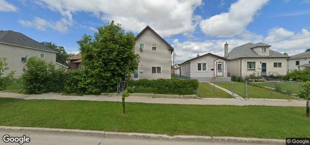 Larawan ng 741 Ross Avenue sa Winnipeg, Manitoba