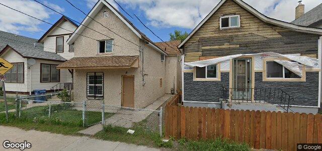 Larawan ng 743 Alexander Avenue sa Winnipeg, Manitoba