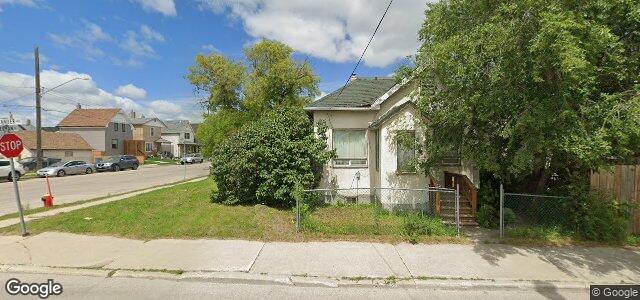 Larawan ng 807 Alexander Avenue sa Winnipeg, Manitoba