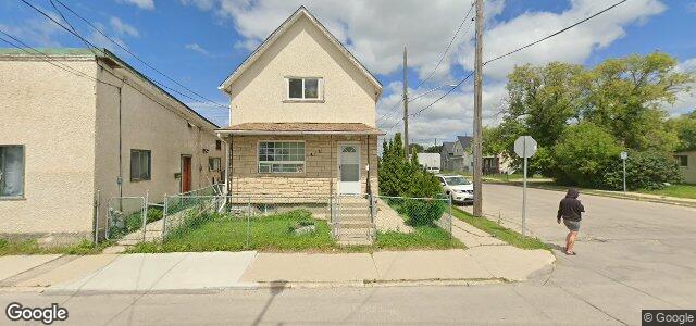 Larawan ng 815 Alexander Avenue sa Winnipeg, Manitoba