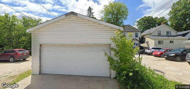 Larawan ng 871 Bannatyne Avenue sa Winnipeg, Manitoba