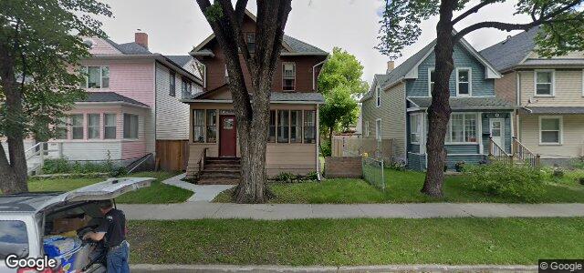 Larawan ng 871 Winnipeg Avenue sa Winnipeg, Manitoba