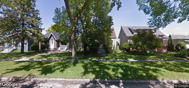 Photo of 919 Bannatyne Avenue in Winnipeg, Manitoba