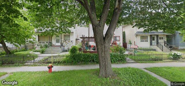 Larawan ng 954 Winnipeg Avenue sa Winnipeg, Manitoba